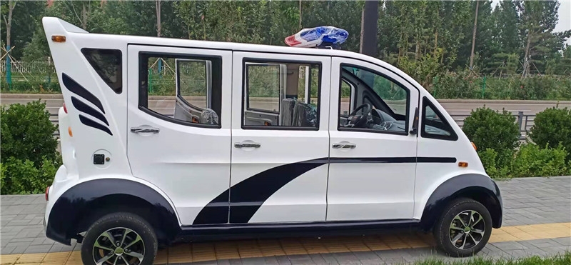 扎囊警用巡逻车