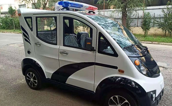 扎囊警用巡逻车